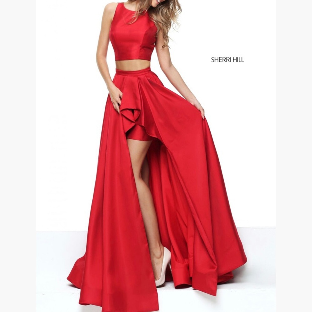 Long, Red, 2 piece Sherri Hill Dress. Size 0